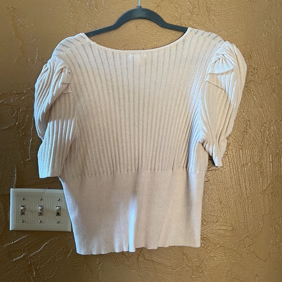 Express short sleeve sweater - Picture 2 of 2